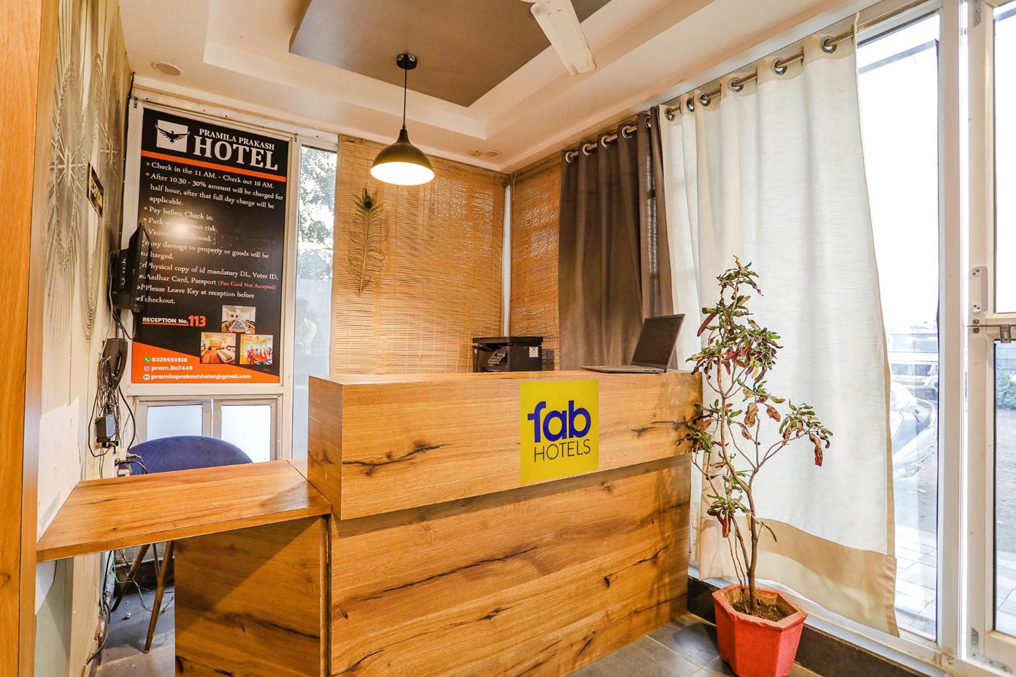 Hotel Fabexpress Pramila Prakash Nágpur Exteriér fotografie